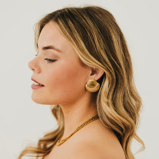 Sandy Shell Earrings - WATERPROOF